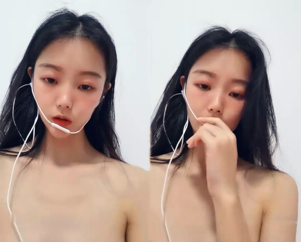 粘黏黏毛毛浓密清纯嫩妹子自慰诱惑,自摸搞得呻吟娇喘