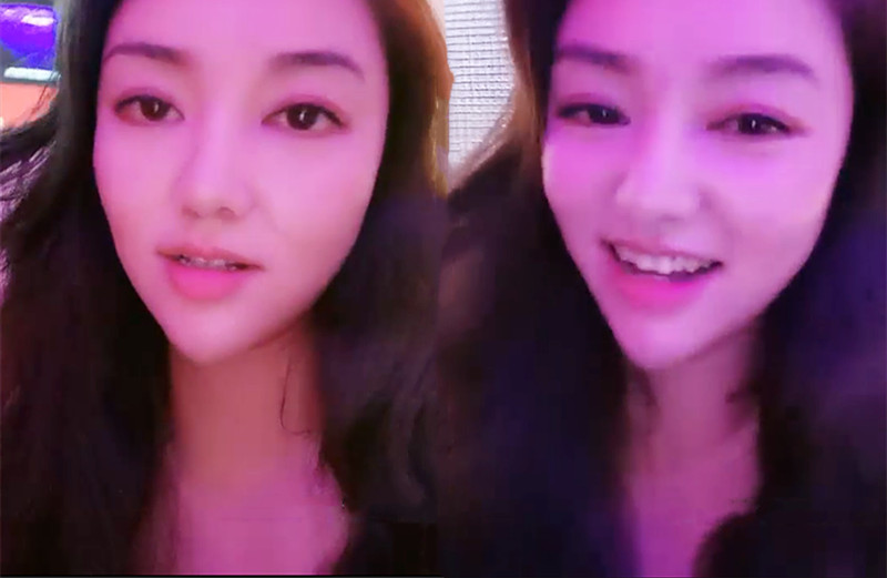 成都美女约粉丝KTV啪啪,塞着跳蛋饮酒作乐