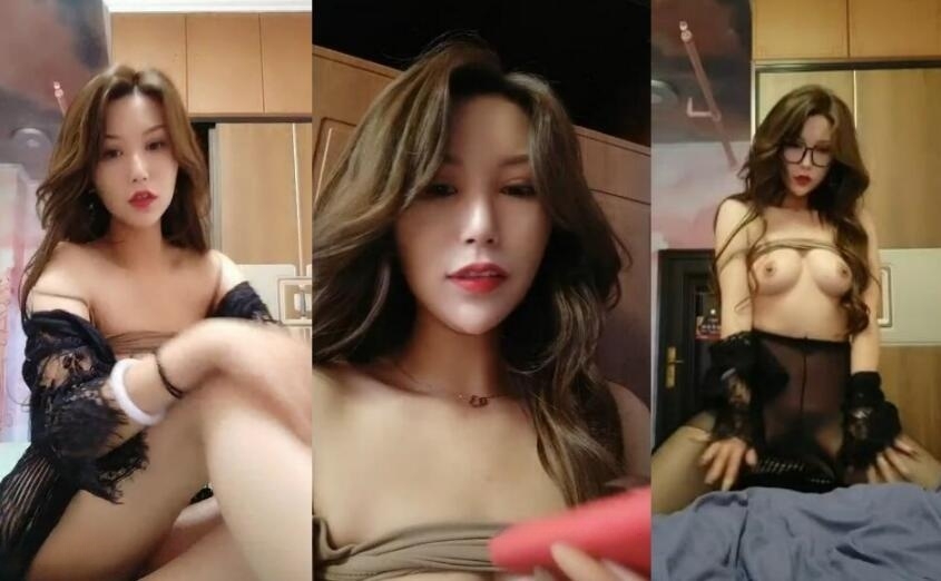 高颜值风骚御姐镜头前的风骚诱惑,奶子翘挺皮肤白皙会呼吸的逼逼看着水好多真刺激,呻吟可射精彩不要错过2!